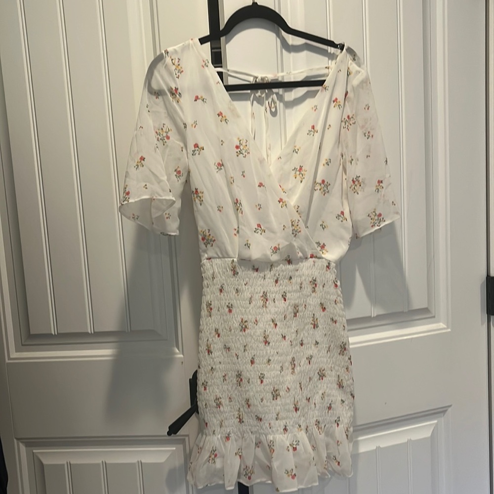 White Flowery Dress with Tight Bottom